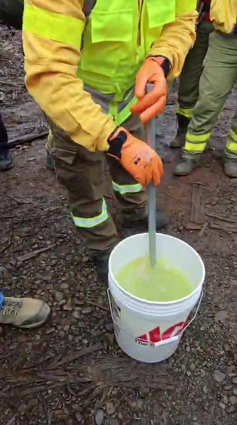 Mezcla-del-producto-con-combustible.mp4